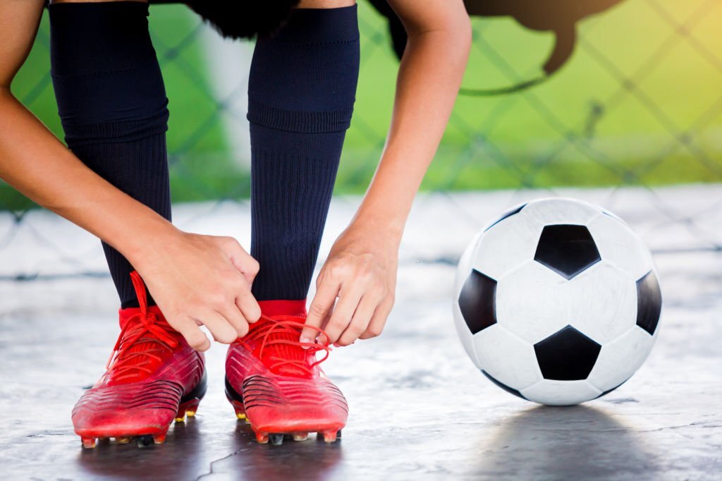 Best Football Socks: The Secret Game-Changer You're Missing – Gain The ...